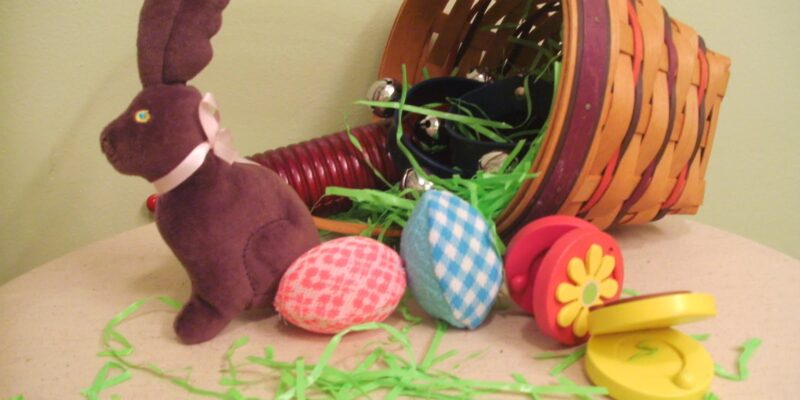 Fabric-Covered Egg Shaker Tutorial